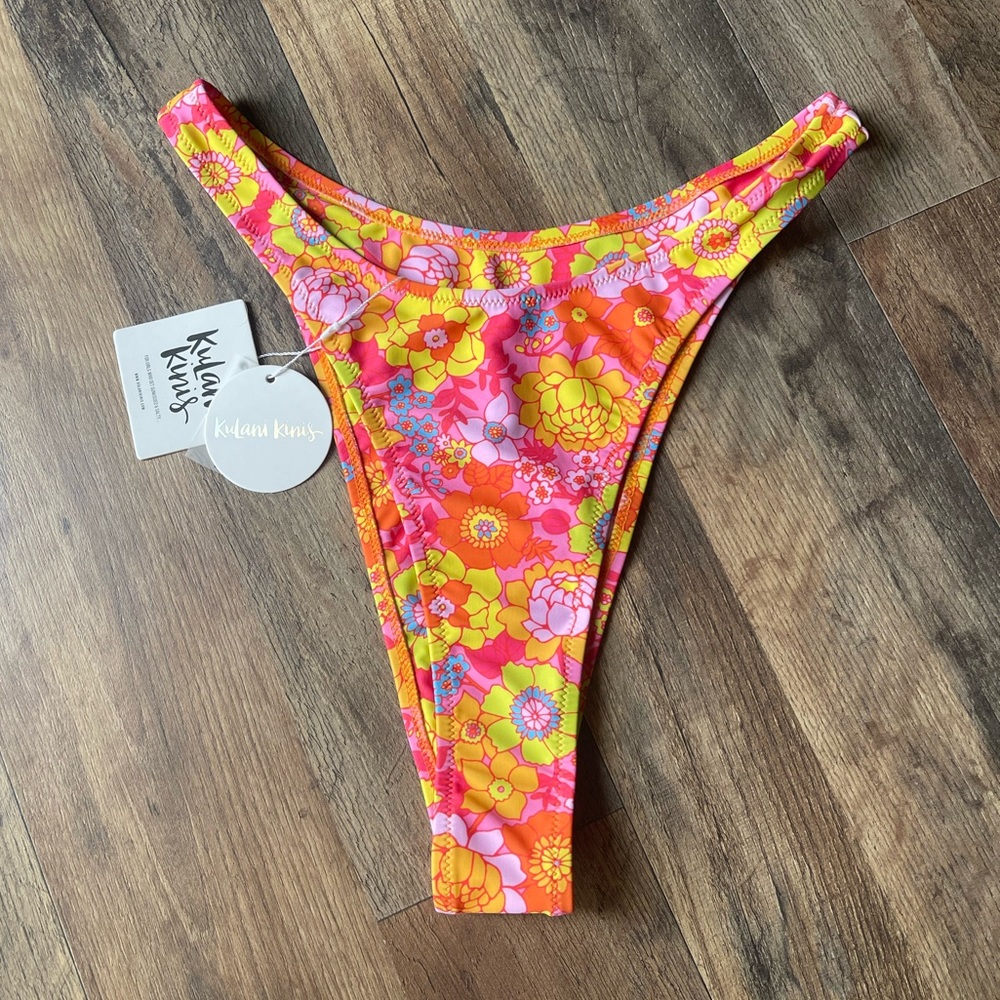 Kulani Kinis Sunny Sangria